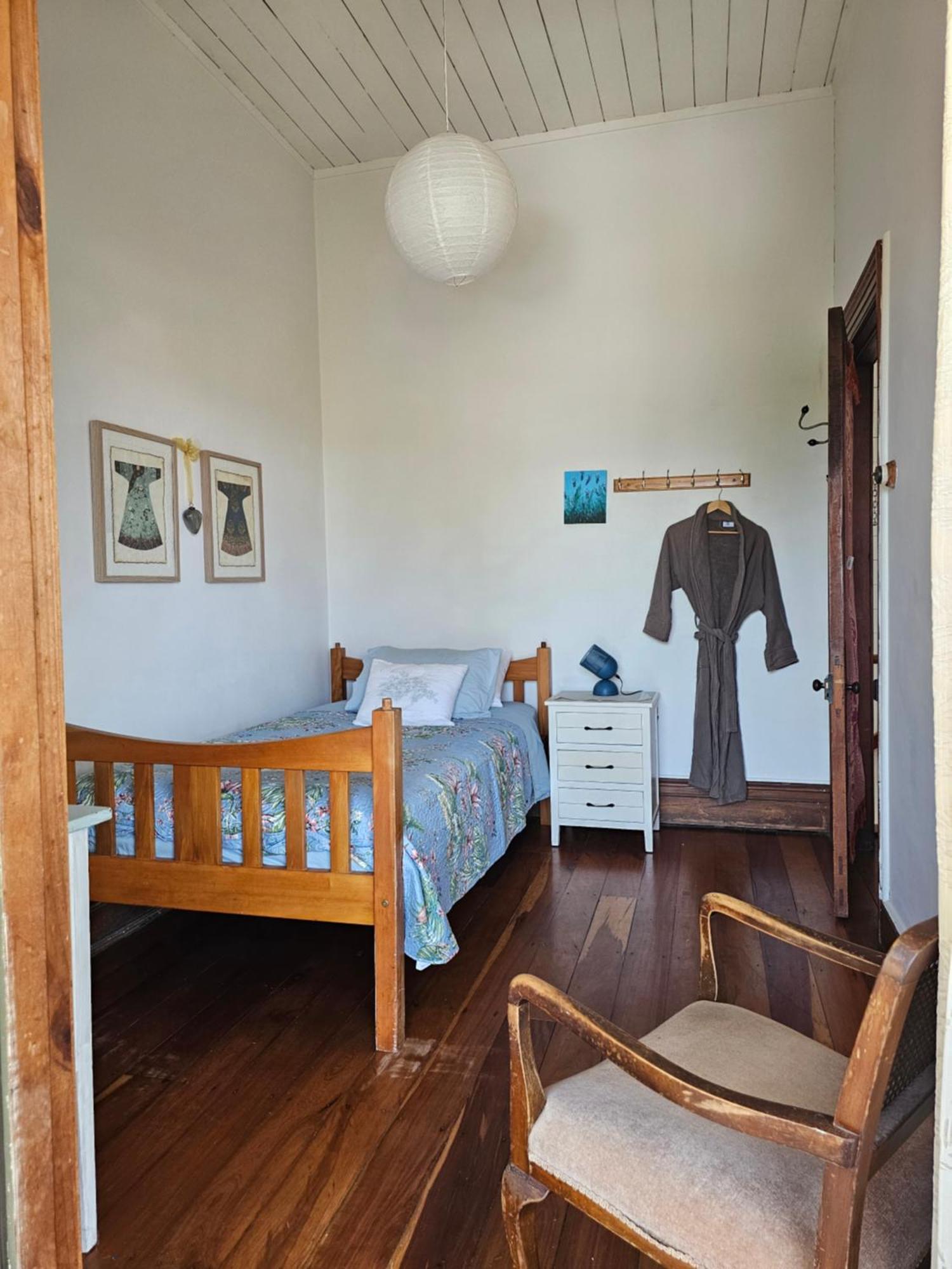 Brony'S Beachfront-Short And Long Term Stays Porirua Luaran gambar
